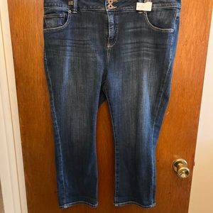 Lucky Brand Cropped Jeans_Size 14W